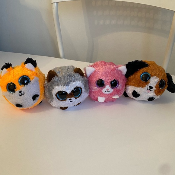 Set of 4 Squishee Plushies - Picture 1 of 4